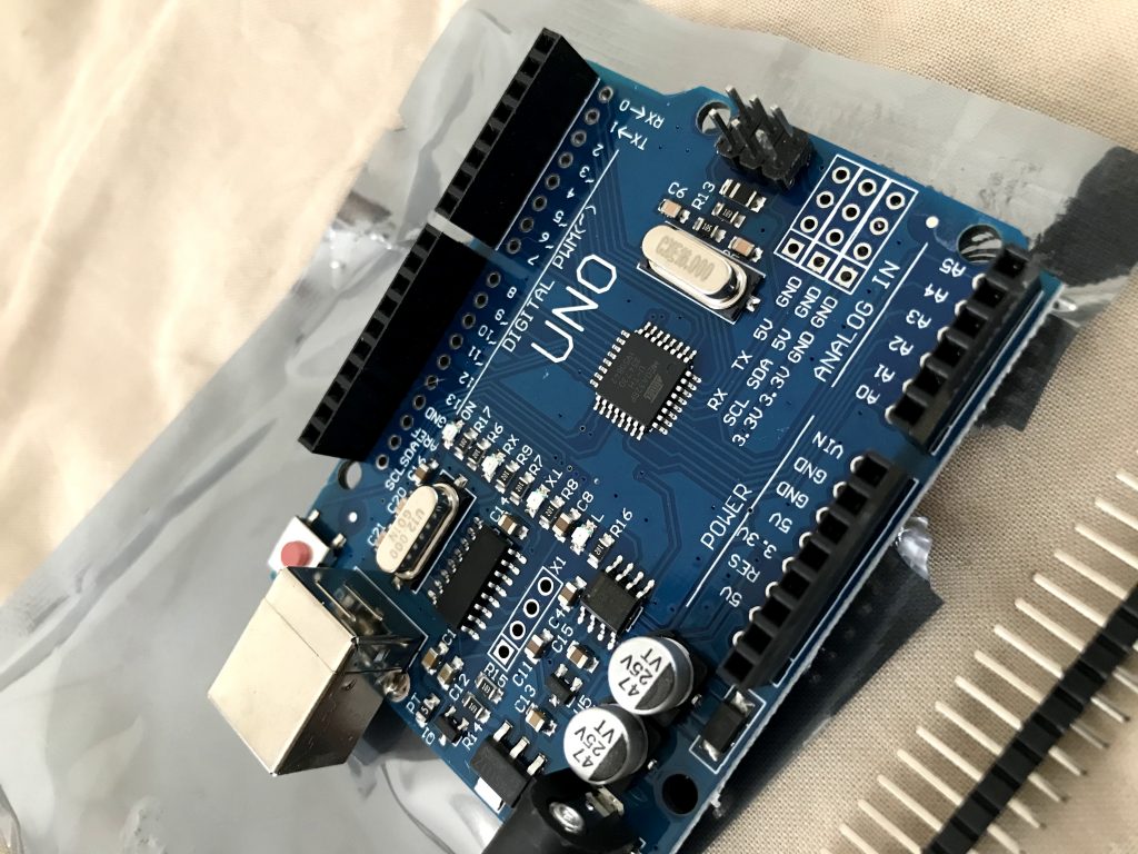 WayinTop Arduino用のセンサーキット UNOR3開発ボード用 電子工作キット スターターキット 初心者向け 中級者向け 学習キット  電子部品セ - adhuganda.com